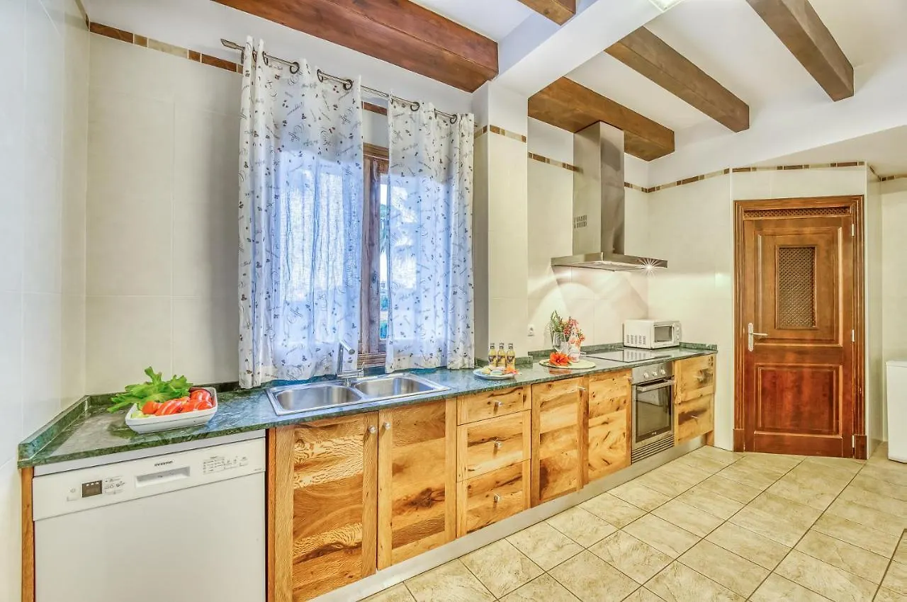 Ideal Property Mallorca - El Palmeral Petra  Country house Petra (Mallorca)