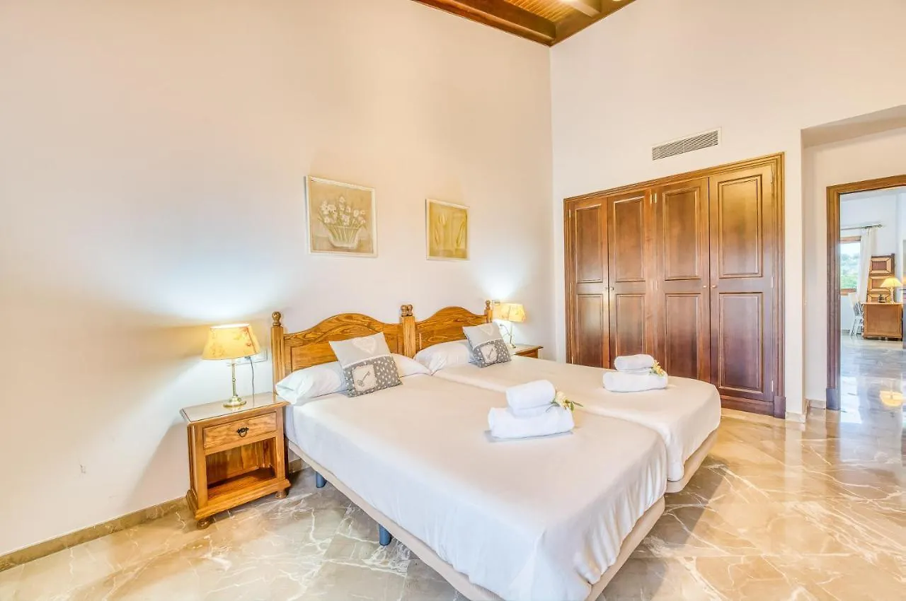 Ideal Property Mallorca - El Palmeral Petra  Country house Petra (Mallorca)