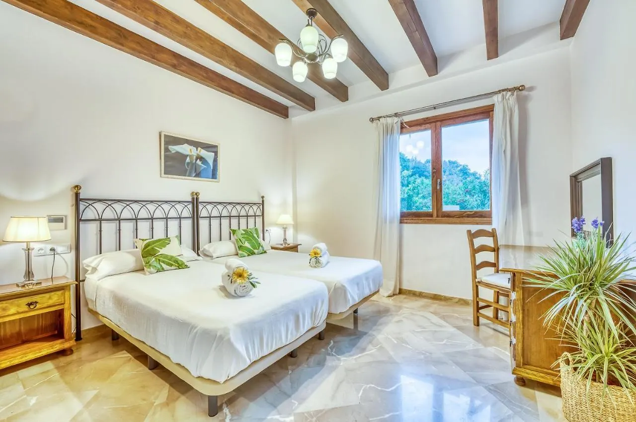 Ideal Property Mallorca - El Palmeral Petra  Spain
